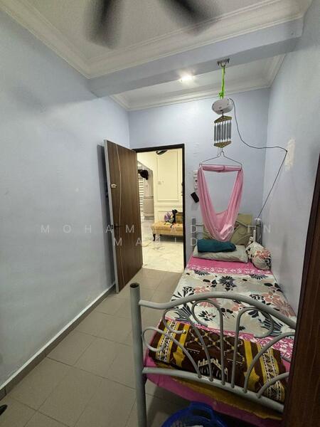 2-storey Terraced House for Sale in Bukit Jelutong (Shah Alam) - Mohammad Din Majid - PropertyGuru.com.my