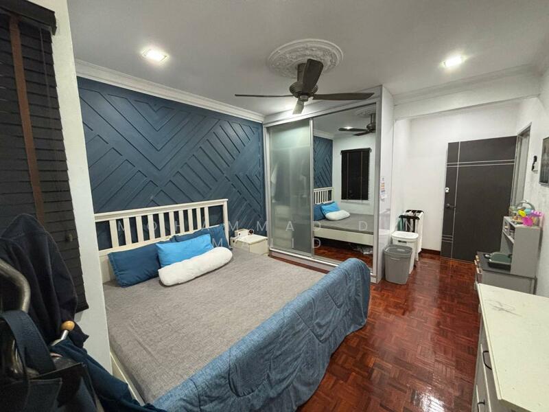 2-storey Terraced House for Sale in Bukit Jelutong (Shah Alam) - Mohammad Din Majid - PropertyGuru.com.my