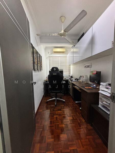 2-storey Terraced House for Sale in Bukit Jelutong (Shah Alam) - Mohammad Din Majid - PropertyGuru.com.my
