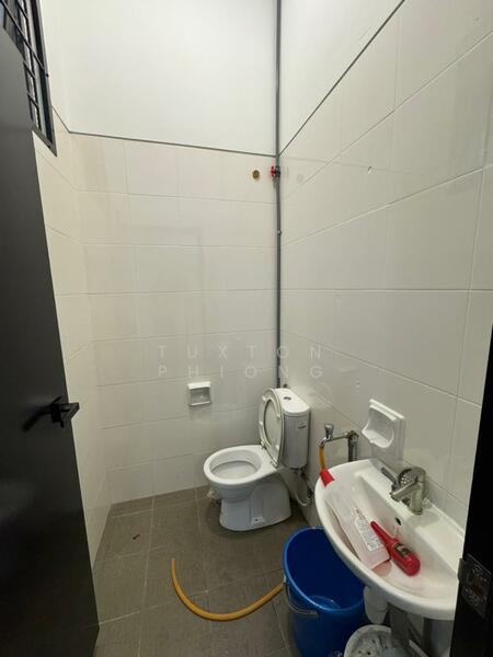 2-storey Terraced House for Sale in Taman Redang (Johor Bahru) - Tuxton Phiong - Bathroom - PropertyGuru.com.my
