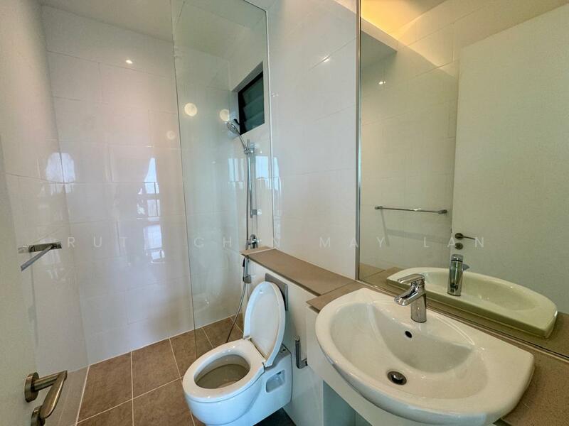 Service Residence for Sale at Senada Residence @ KLGCC Resort - Ruth Chin May Lan - Bathroom - PropertyGuru.com.my
