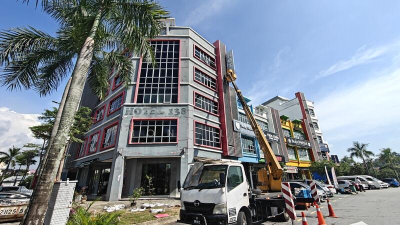Shop for Rent in Shah Alam (Selangor) - Bond Lee - Exterior - PropertyGuru.com.my