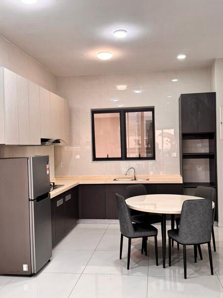 Condominium for Rent at Royal Strand @ Country Garden Danga Bay - Ellen Yeap - Kitchen - PropertyGuru.com.my