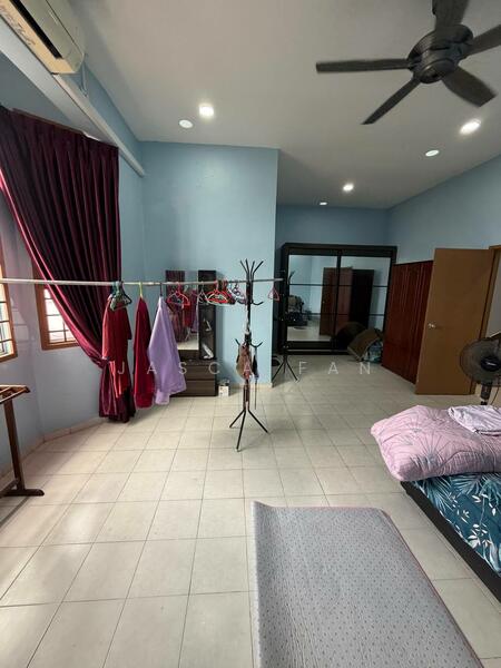2-storey Terraced House for Sale in Bandar Uda Utama (Johor Bahru) - Jasca Fan - Bedroom - PropertyGuru.com.my