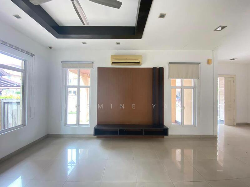 Semi-Detached House for Rent in Damansara Legenda (Petaling Jaya) - Jasmine Yap - Living Room - PropertyGuru.com.my