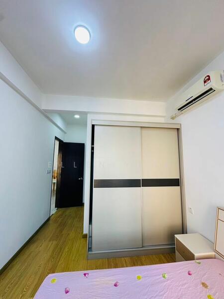 Condominium for Sale at Royal Strand @ Country Garden Danga Bay - Ellen Yeap - Bedroom - PropertyGuru.com.my