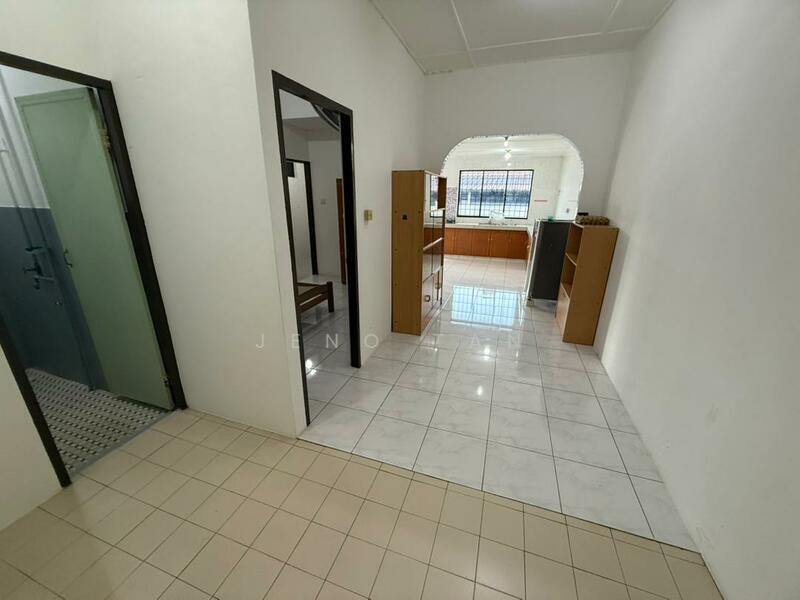 Tabuan lalu single storey immediately House for rent untuk Untuk Disewa - RM 1,500 /bulan, Feb 2026 - Interior - PropertyGuru.com.my
