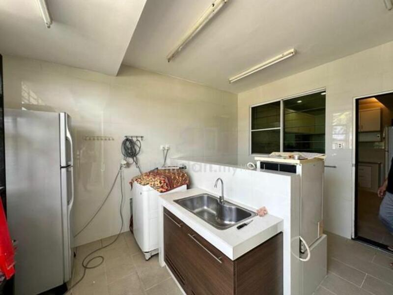 Taman Golden City untuk Untuk Disewa - RM 4,800 /bulan, Feb 2026 - Kitchen - PropertyGuru.com.my