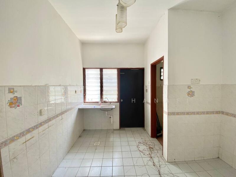 Semi-Detached House for Sale in Taman Taming Jaya (Balakong) - Mohamad Hanafi - PropertyGuru.com.my