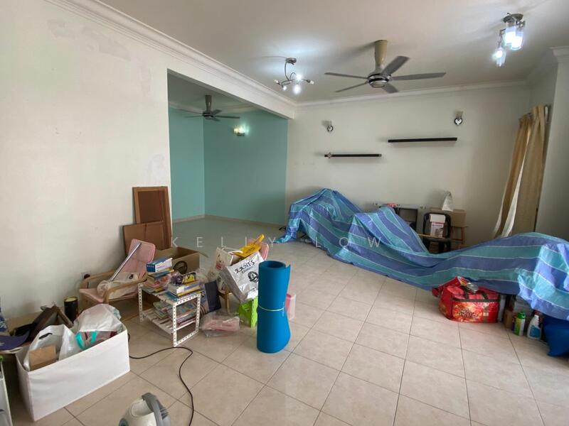 Puteri 12 untuk Untuk Dijual - RM 990,000, Mac 2026 - Living Room - PropertyGuru.com.my