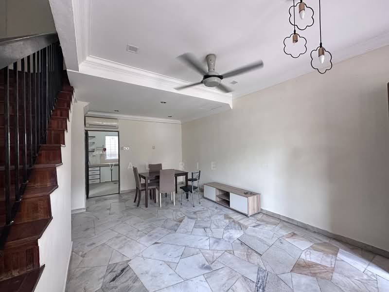 2-storey Terraced House for Sale in Kepong (Selangor) - Valerie Ng - Dining Room - PropertyGuru.com.my