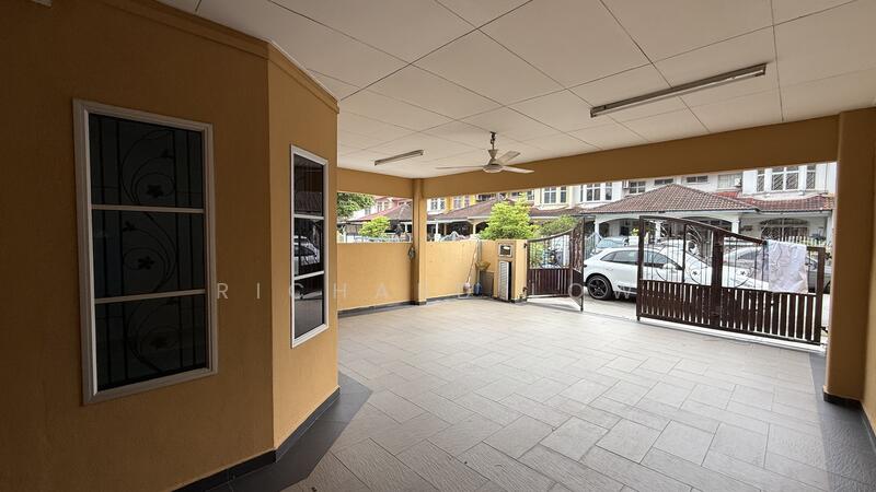 2-storey Terraced House for Sale in Shah Alam (Selangor) - Richard Low - Exterior - PropertyGuru.com.my