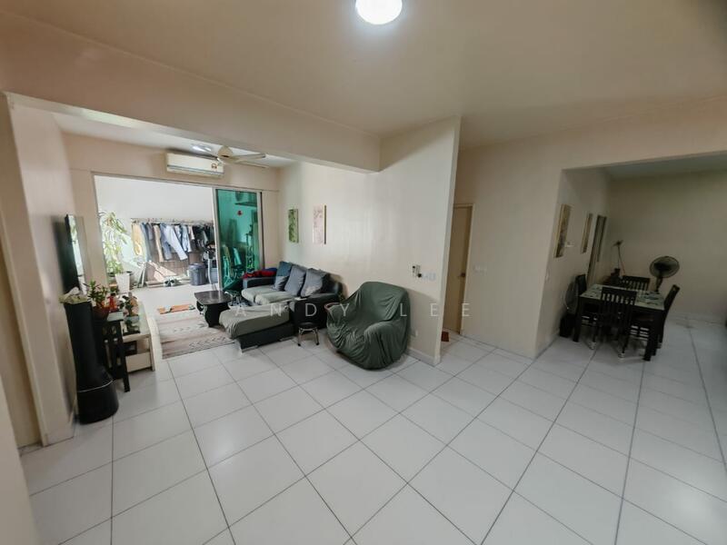 Elit Heights @ Bayan City untuk Untuk Dijual - RM 700,000, Feb 2026 - Living Room - PropertyGuru.com.my