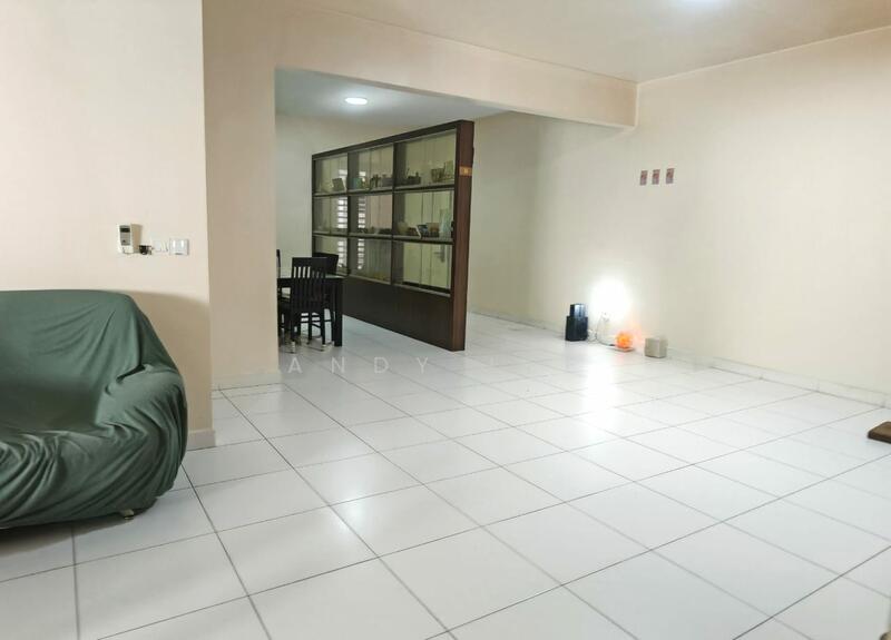 Elit Heights @ Bayan City untuk Untuk Dijual - RM 700,000, Feb 2026 - Living Room - PropertyGuru.com.my