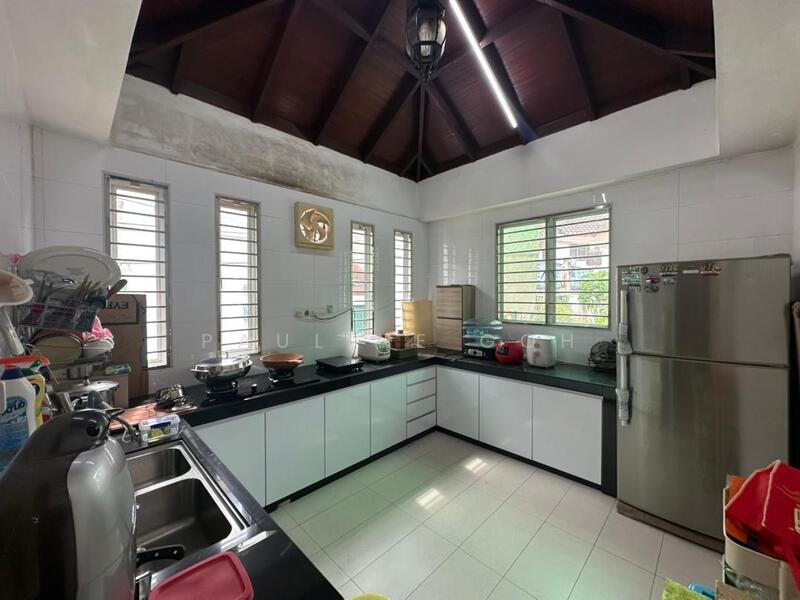 2-storey Terraced House for Sale in Mutiara Rini (Skudai) - Pauline Goh - Kitchen - PropertyGuru.com.my