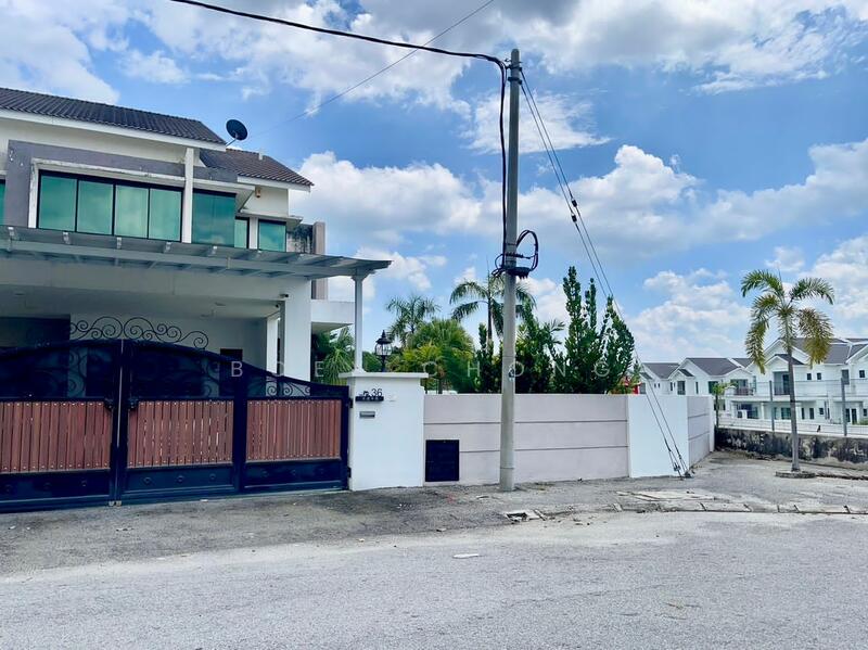Link Bungalow for Sale in Ipoh (Perak) - Boey Chong - Exterior - PropertyGuru.com.my