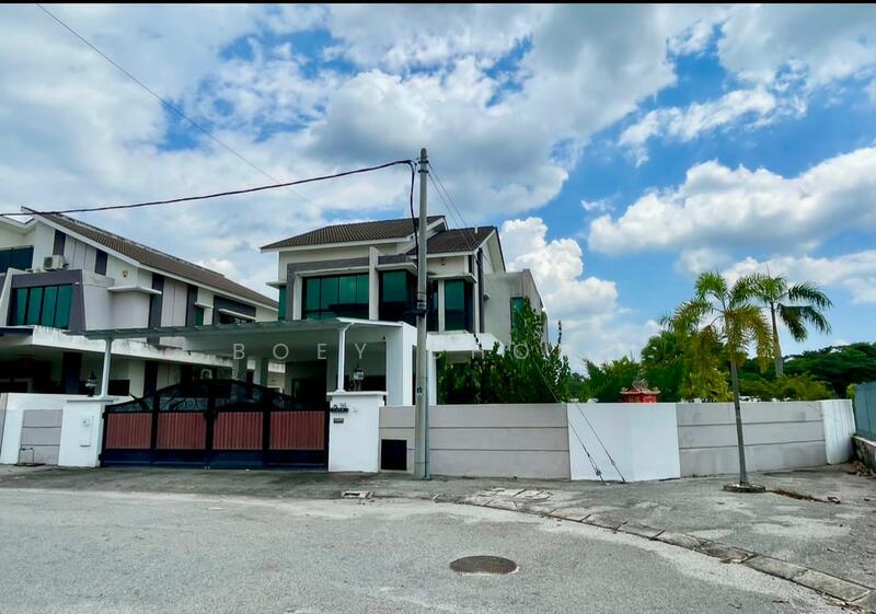 Link Bungalow for Sale in Ipoh (Perak) - Boey Chong - Exterior - PropertyGuru.com.my