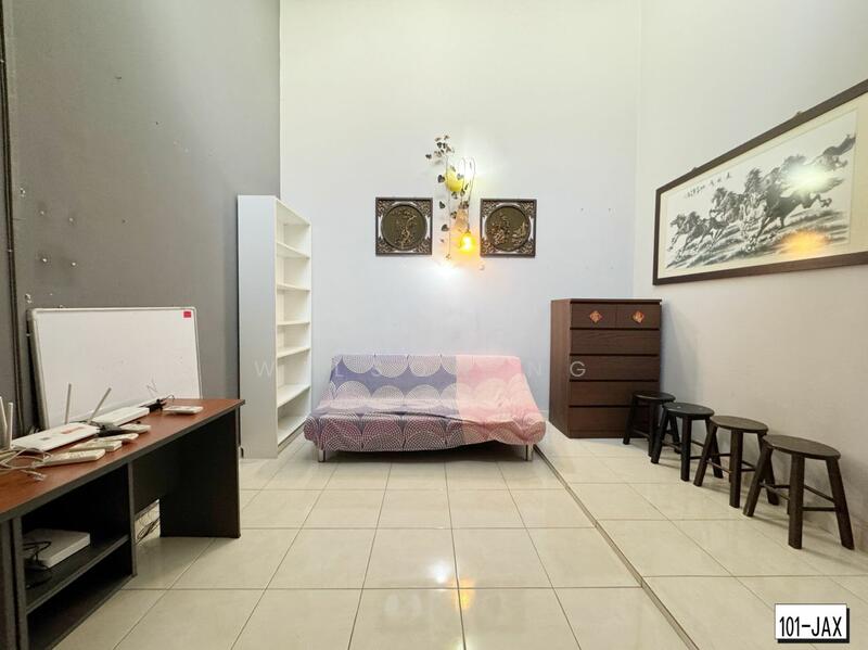 2-storey Terraced House for Sale in Setia Indah (Setia Alam) - Wilson Ng - Living Room - PropertyGuru.com.my