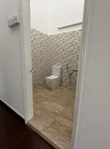 Overseas Union Garden (Taman OUG) untuk Untuk Disewa - RM 3,000 /bulan, Feb 2026 - Bathroom - PropertyGuru.com.my