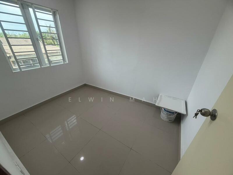 Taman Bukit Rawang Jaya, Rawang untuk Untuk Dijual - RM 399,000, Mac 2026 - Interior - PropertyGuru.com.my