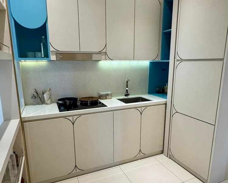 Service Residence for Sale at Emerald 9 - Freddy Ho - Kitchen - PropertyGuru.com.my