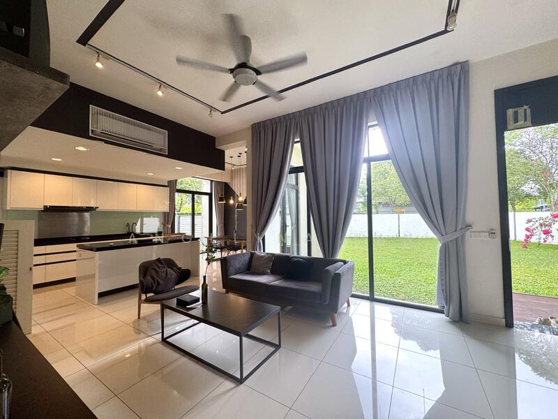 Terraced House for Rent in Medini (Iskandar Puteri (Nusajaya)) - Angelina Tan - Living Room - PropertyGuru.com.my