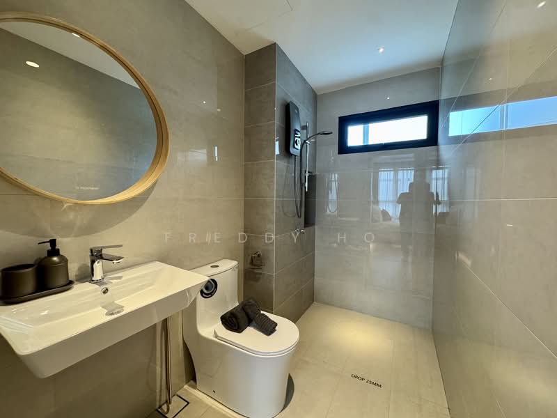 Service Residence for Sale at M Aurora - Freddy Ho - Bathroom - PropertyGuru.com.my