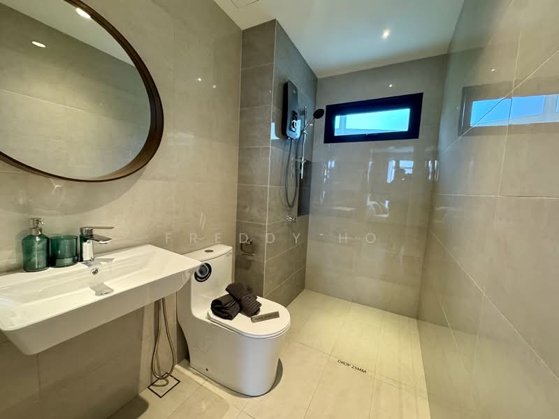 Service Residence for Sale at M Aurora - Freddy Ho - Bathroom - PropertyGuru.com.my