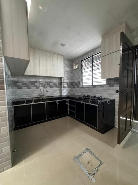 1-storey Terraced House for Sale in Skudai (Johor) - Janice Yong - Kitchen - PropertyGuru.com.my