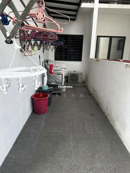 Condominium for Rent at Oasis 1 - Tharrsha. T - Exterior - PropertyGuru.com.my