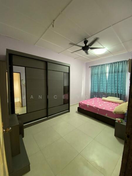 Taman Puteri Wangsa Ulu Tiram untuk Untuk Disewa - RM 2,300 /bulan, Feb 2026 - Bedroom - PropertyGuru.com.my