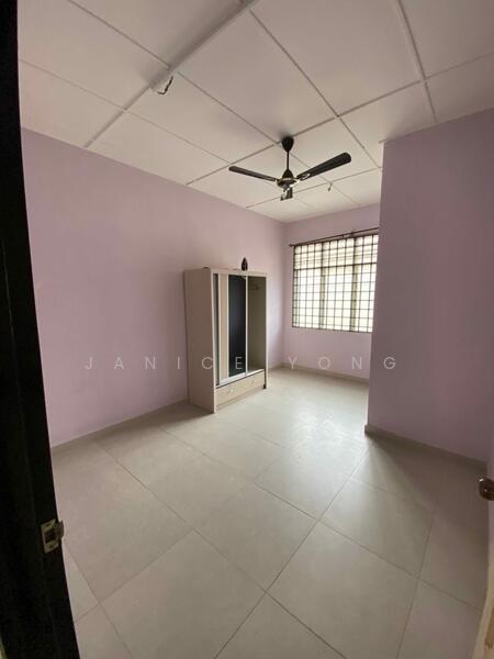 Taman Puteri Wangsa Ulu Tiram untuk Untuk Disewa - RM 2,300 /bulan, Feb 2026 - Bedroom - PropertyGuru.com.my