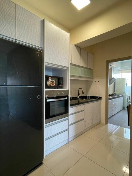 The Zest @ Kinrara 9 untuk Untuk Dijual - RM 498,000, Mac 2026 - Kitchen - PropertyGuru.com.my