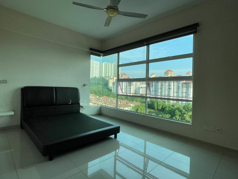 The Zest @ Kinrara 9 untuk Untuk Dijual - RM 498,000, Mac 2026 - Bedroom - PropertyGuru.com.my