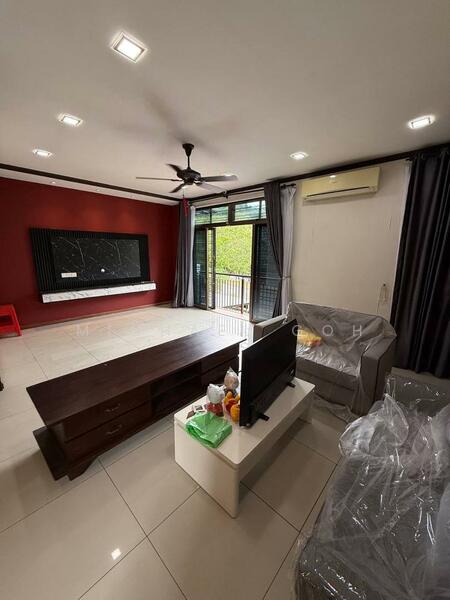 Cluster House for Rent in Johor Bahru (Johor) - Michael Goh - Living Room - PropertyGuru.com.my