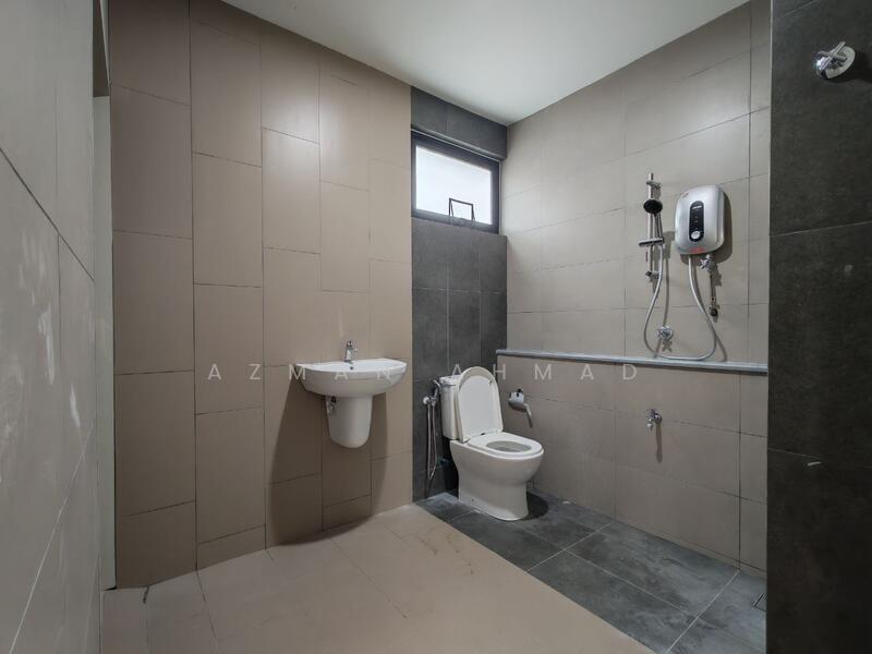 2-storey Terraced House for Sale in Shah Alam (Selangor) - Azman Ahmad - PropertyGuru.com.my