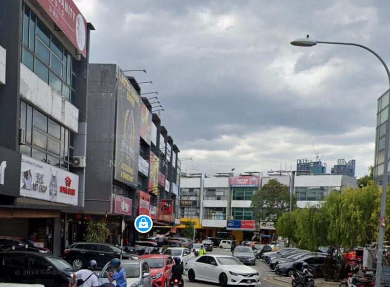 Corner ground floor shop at Medan niaga tasik damai for rent untuk Untuk Disewa - RM 36,000 /bulan, Feb 2026 - Exterior - PropertyGuru.com.my