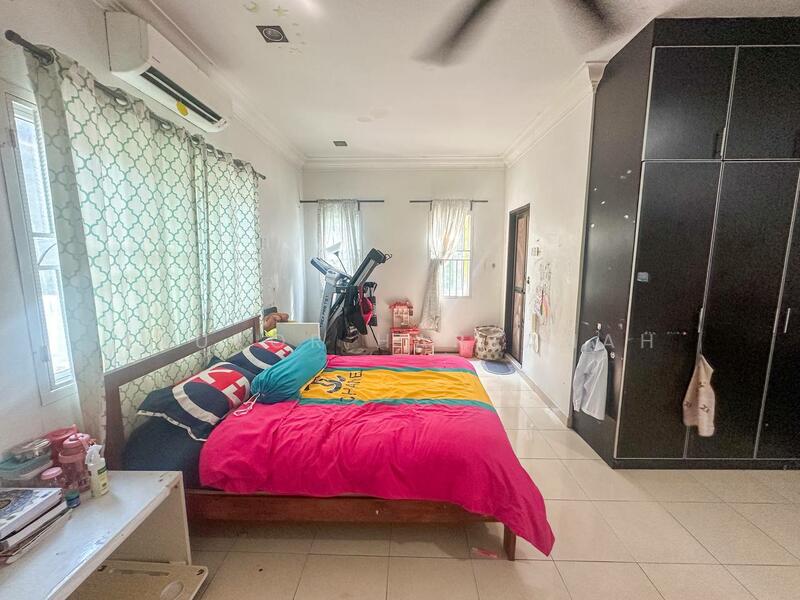 Seksyen 23, Shah Alam untuk Untuk Dijual - RM 1,250,000, Mac 2026 - Bedroom - PropertyGuru.com.my