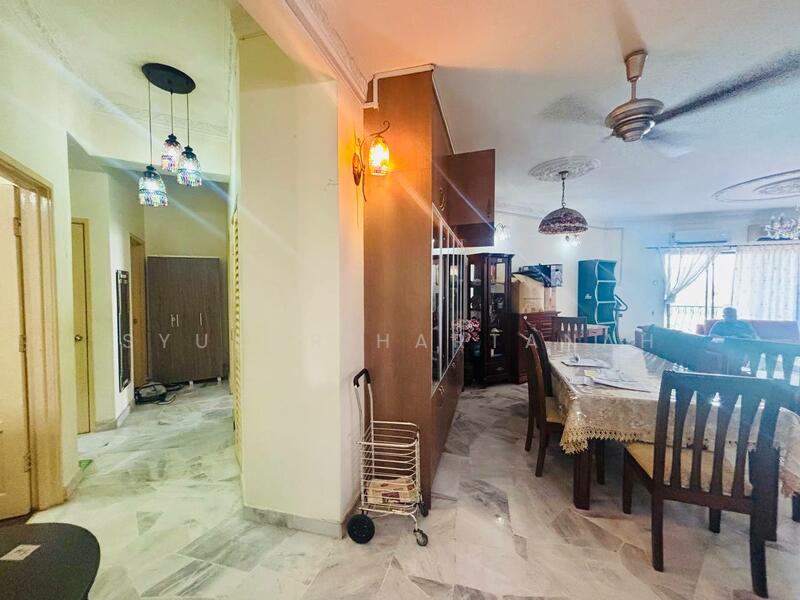 Condominium for Sale at Sri Alam Condominium - Syukor Hartanah - Corridor - PropertyGuru.com.my