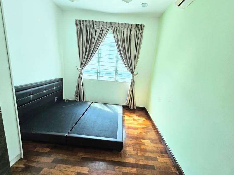 Rumah Berkembar untuk Dijual di Saujana Villa (Kajang) - Francis Thee - Bedroom - PropertyGuru.com.my