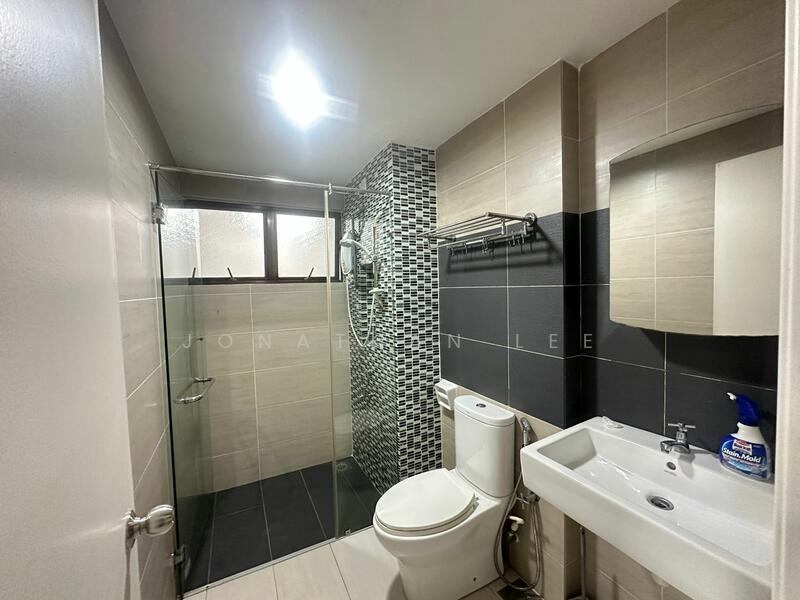 Apartment for Sale at Impiana - Jonathan Lee - Bathroom - PropertyGuru.com.my