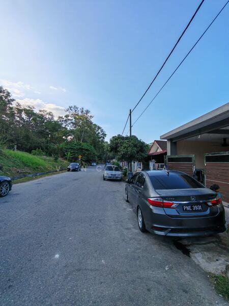 1-storey Terraced House for Sale in Taman Puteri Wangsa (Ulu Tiram) - Vincy Sia - Exterior - PropertyGuru.com.my