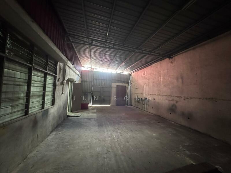 Factory for Sale in Masai (Johor) - Jun Song - Interior - PropertyGuru.com.my