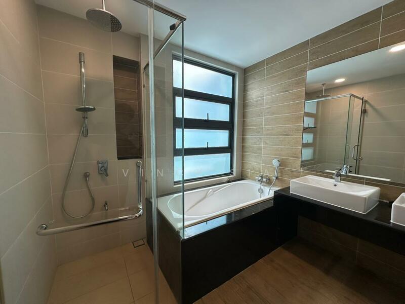 Estuari Gardens untuk Untuk Dijual - RM 1,750,000, Apr 2026 - Bathroom - PropertyGuru.com.my