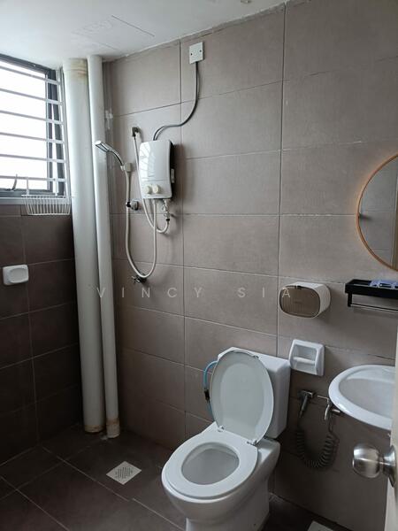 Service Residence for Sale at ARC @ Austin Hills - Vincy Sia - Bathroom - PropertyGuru.com.my