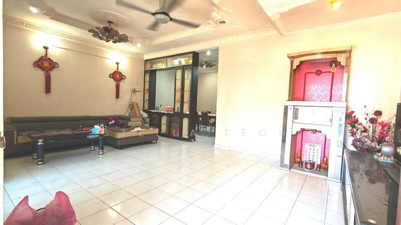 2-storey Terraced House for Sale in Ipoh Garden (Ipoh) - Stella Teoh - Living Room - PropertyGuru.com.my