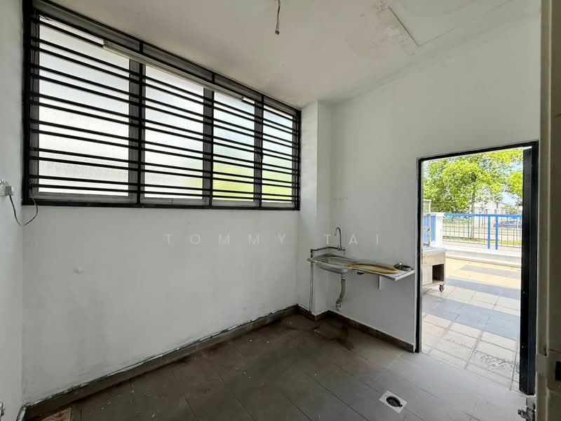 2-storey Terraced House for Rent in Mutiara Rini (Skudai) - Tommy Tai - Exterior - PropertyGuru.com.my