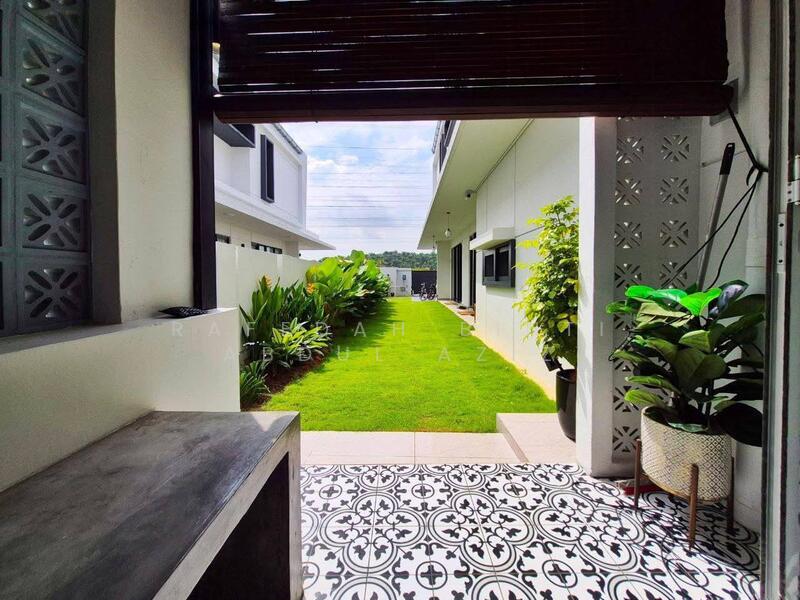 Semi-Detached House for Sale in Elmina (Shah Alam) - Rafedah Binti Abdul Aziz - Exterior - PropertyGuru.com.my