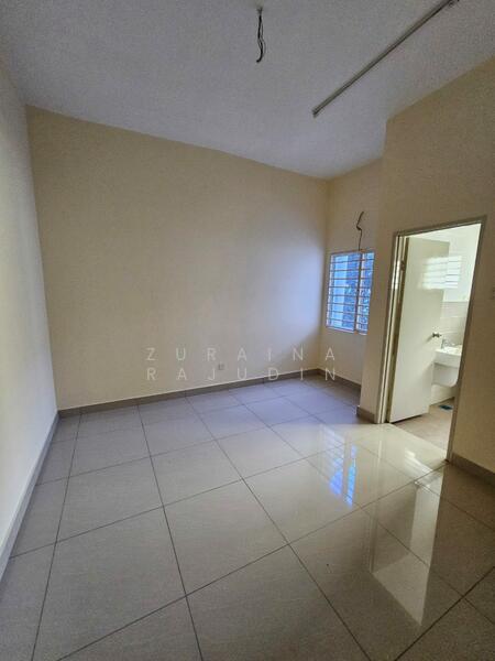 Semi-Detached House for Sale in Shah Alam (Selangor) - Zuraina Rajudin - Interior - PropertyGuru.com.my