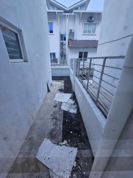 Semi-Detached House for Sale in Shah Alam (Selangor) - Zuraina Rajudin - Exterior - PropertyGuru.com.my